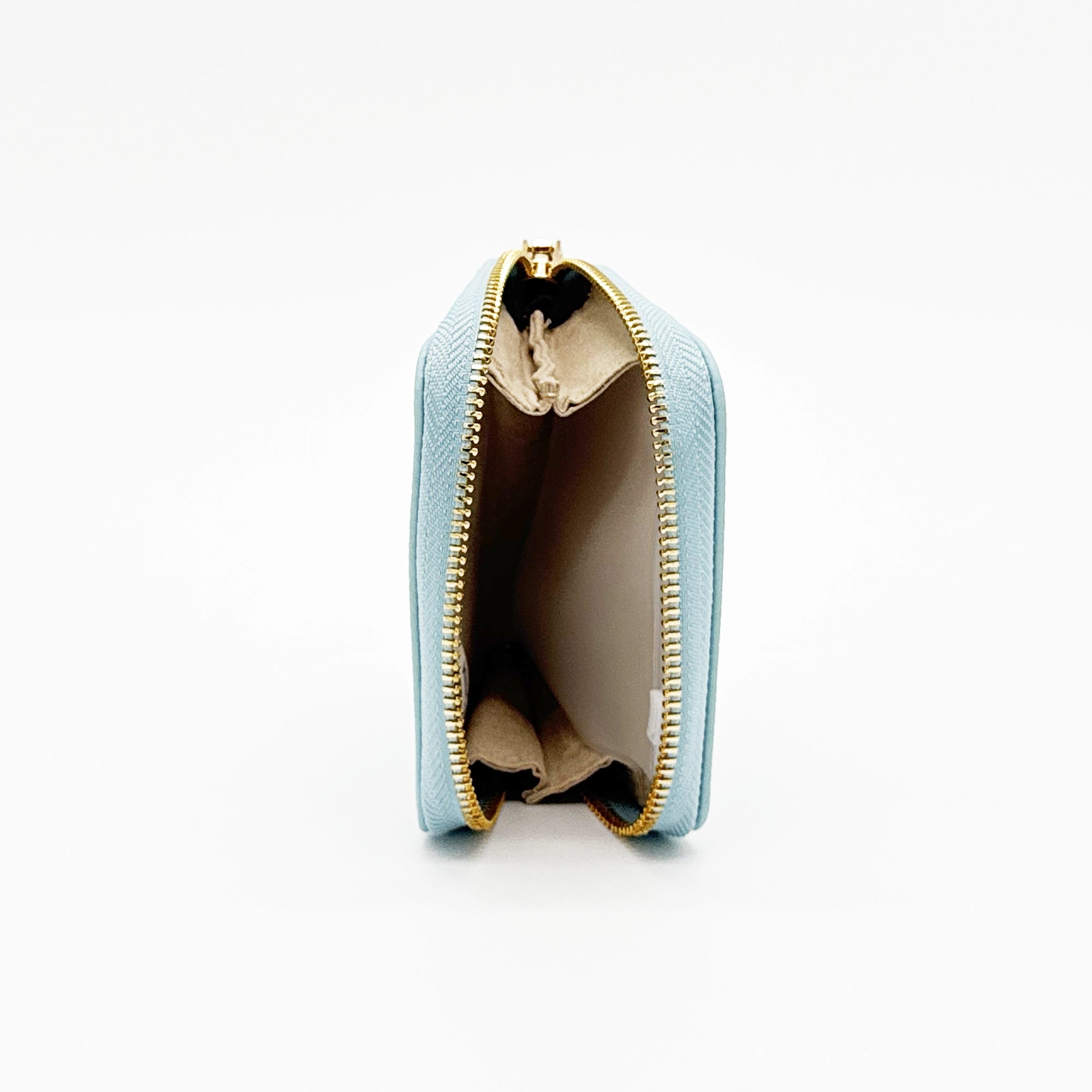 The Caviar Organizer
