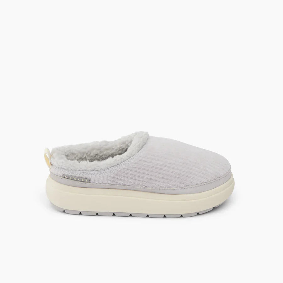 REEF Weekend Low Sierra's might be comfier than UGGs.