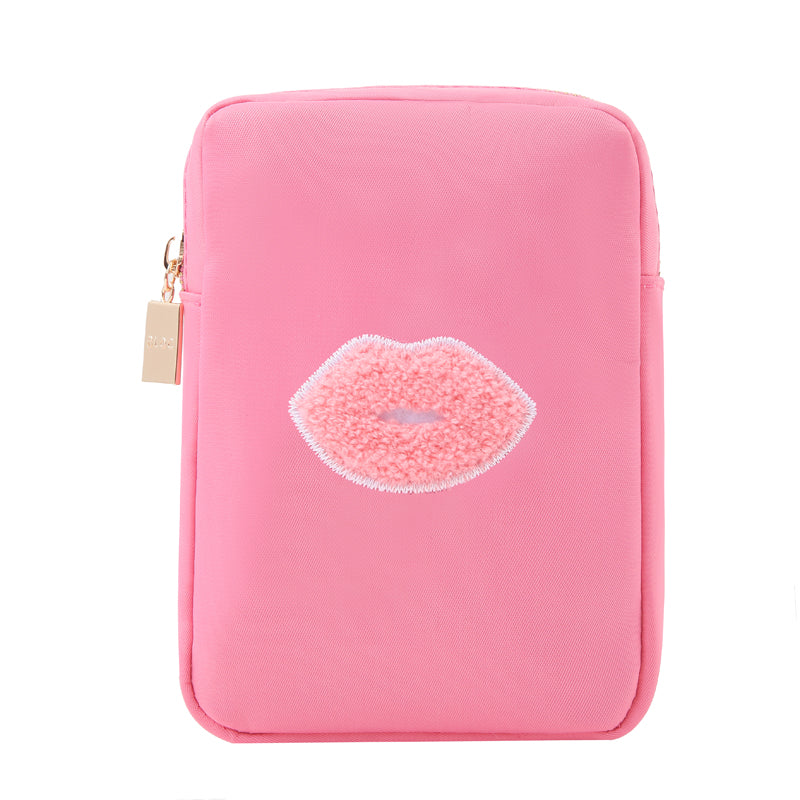 Mini Kiss Beauty Bag