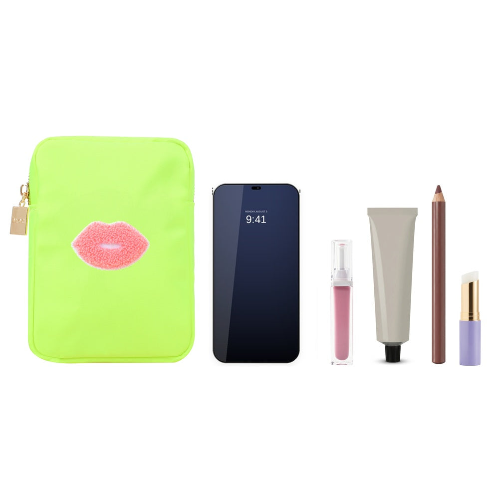 Mini Kiss Beauty Bag